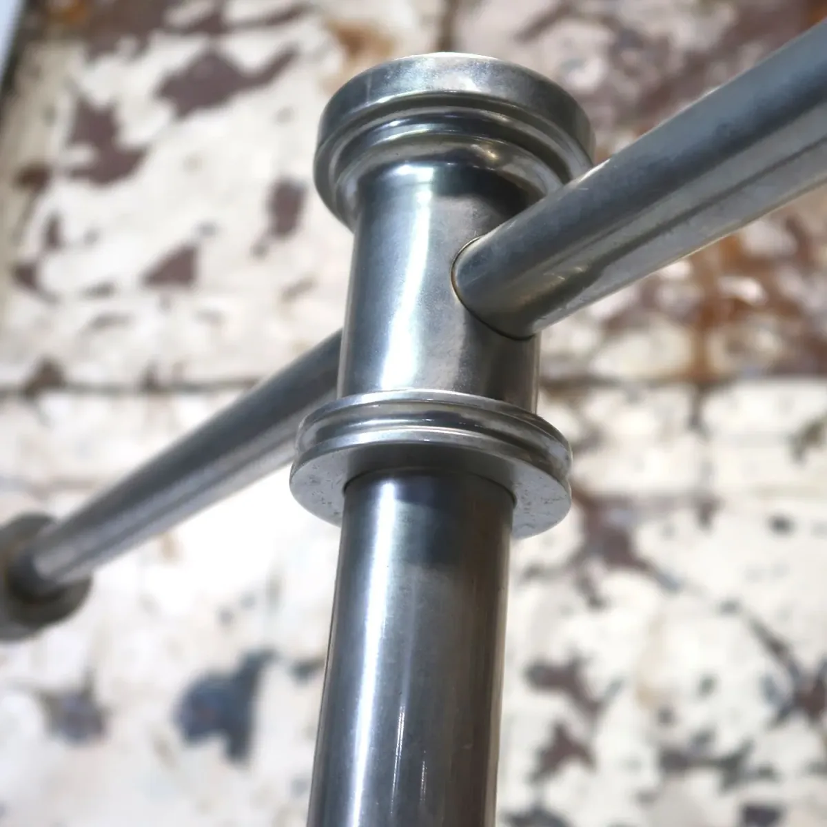 ビンテージ メタル T字ハンガーラック