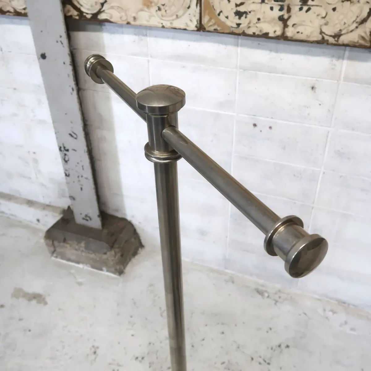 ビンテージ メタル T字ハンガーラック