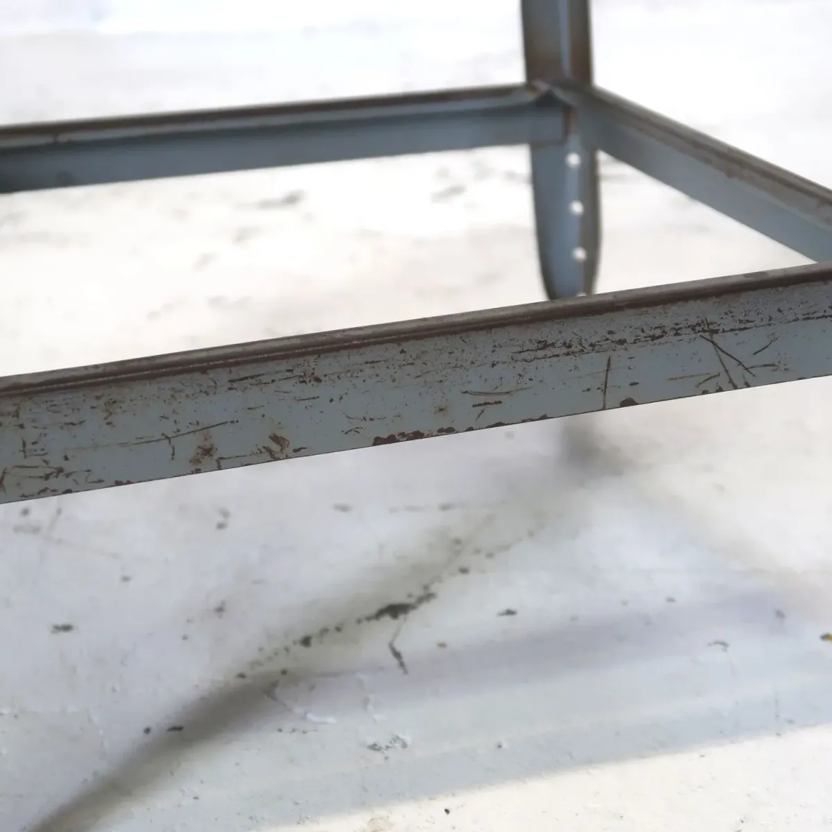 LYON ビンテージ メタルスツール