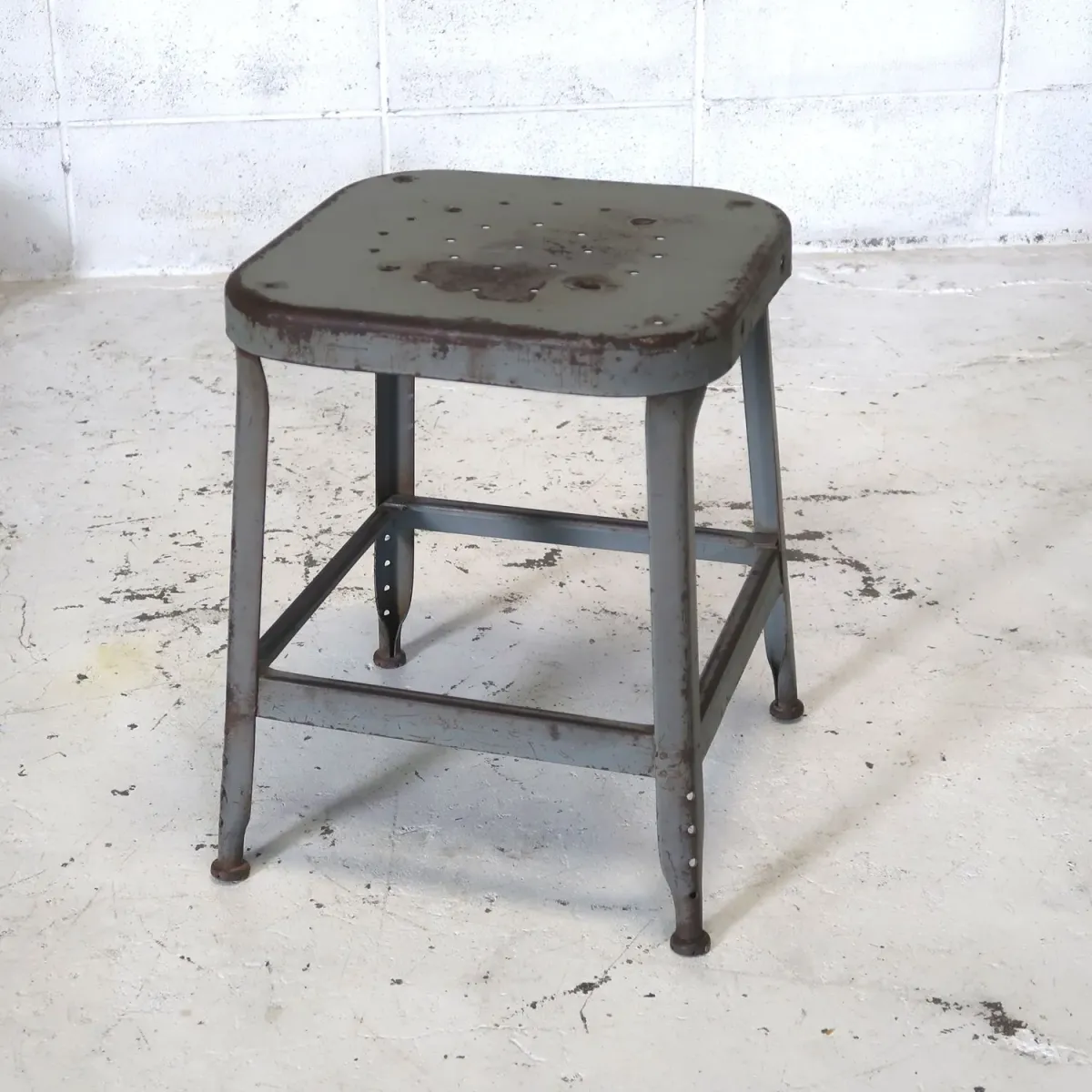 LYON ビンテージ メタルスツール