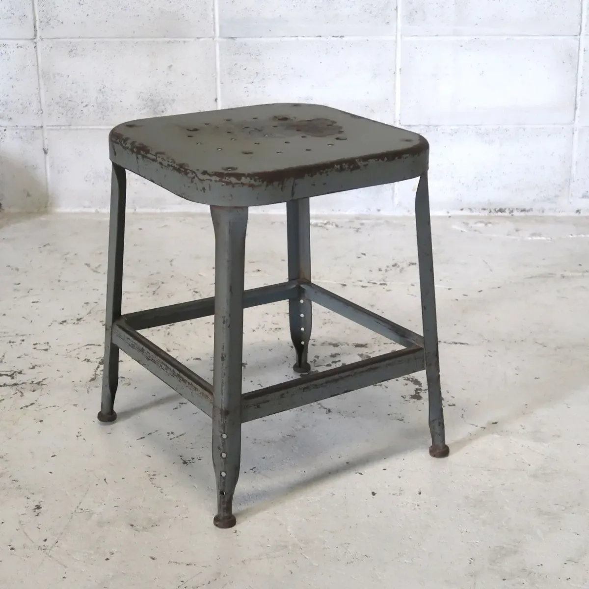 LYON ビンテージ メタルスツール