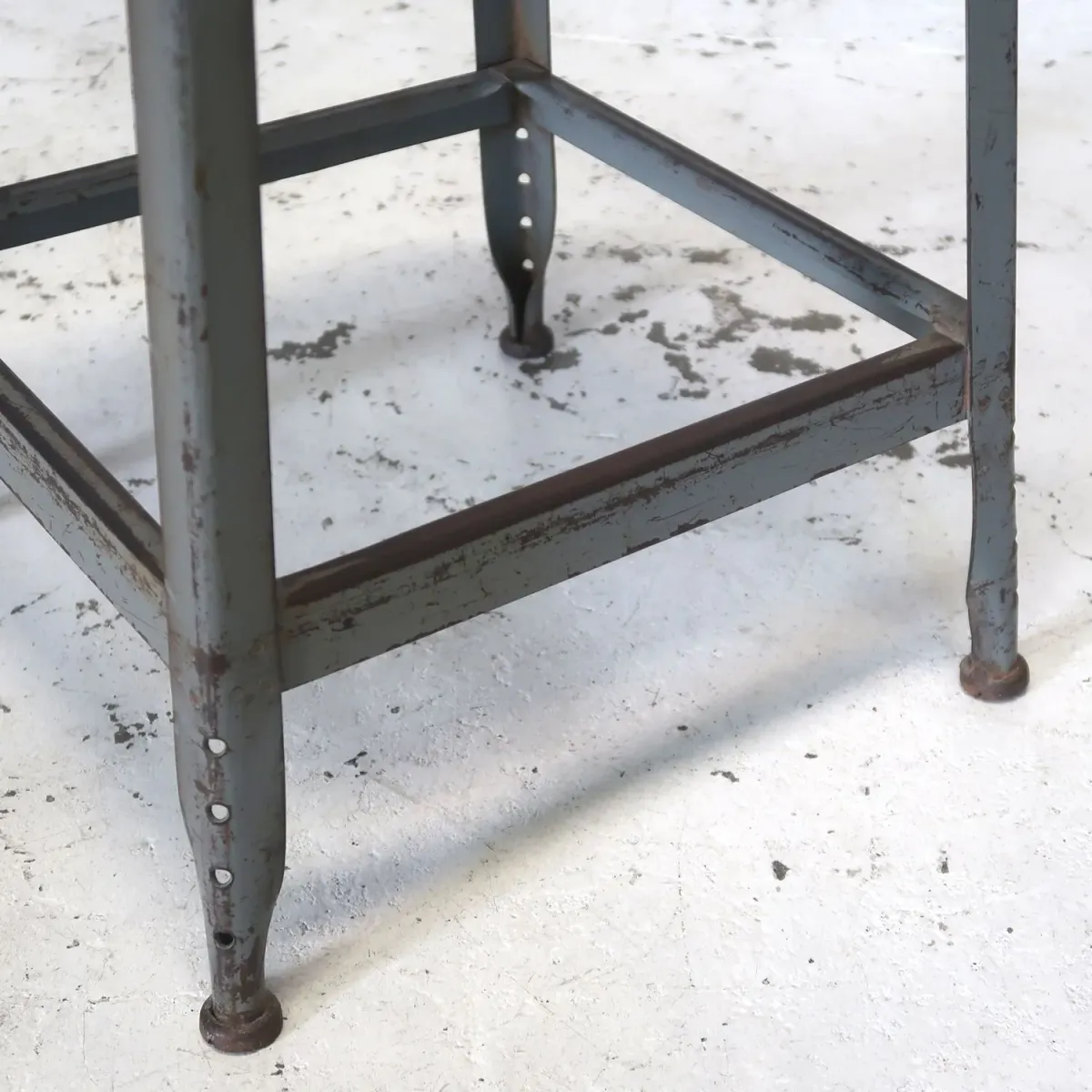 LYON ビンテージ メタルスツール