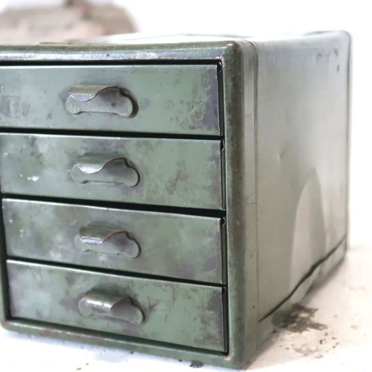 ビンテージ パーツキャビネット