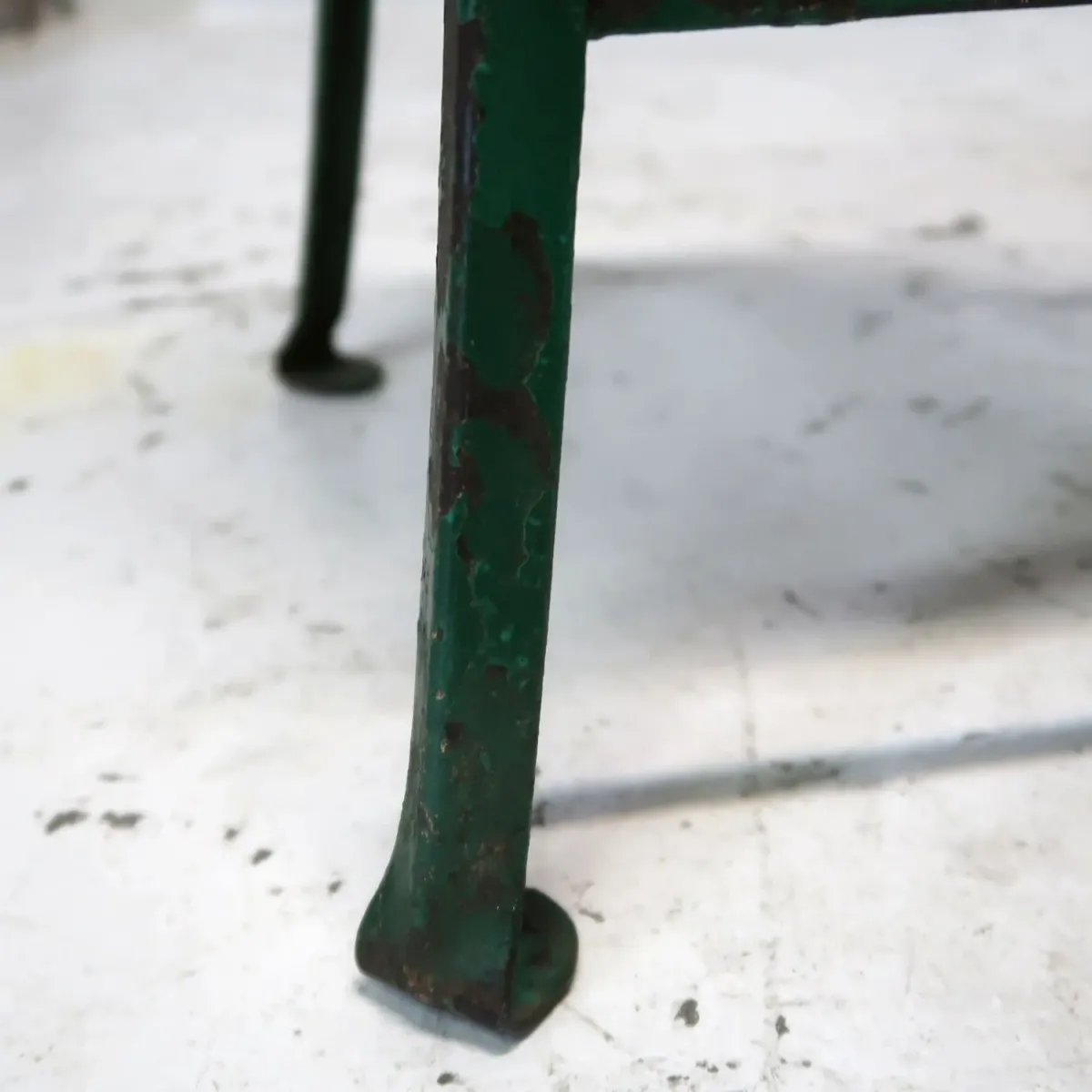 ビンテージ メタルスツール