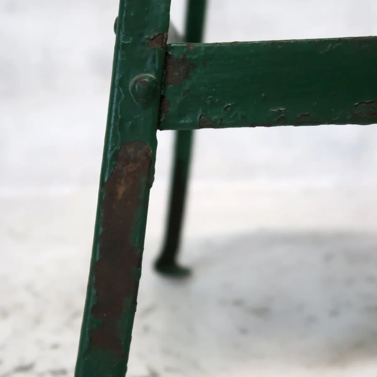 ビンテージ メタルスツール