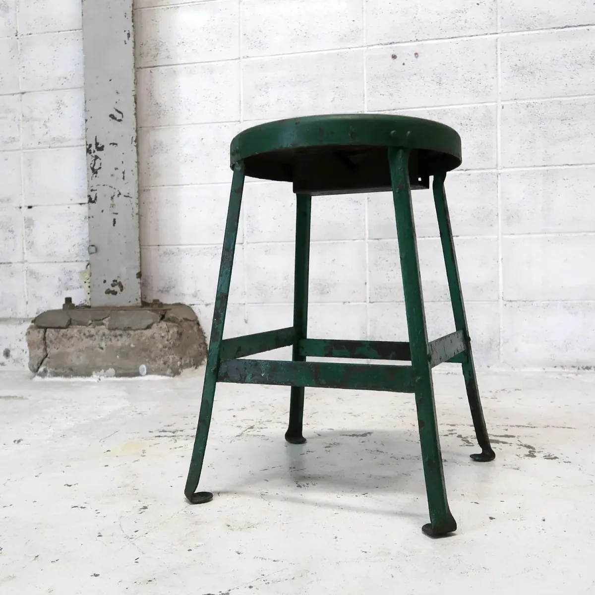 ビンテージ メタルスツール