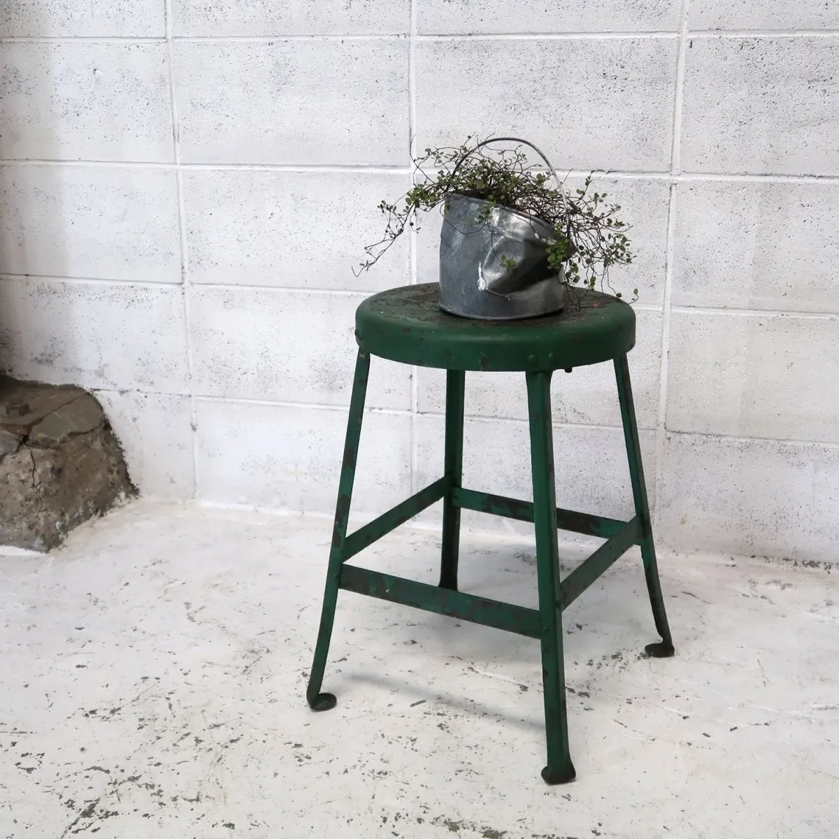 ビンテージ メタルスツール