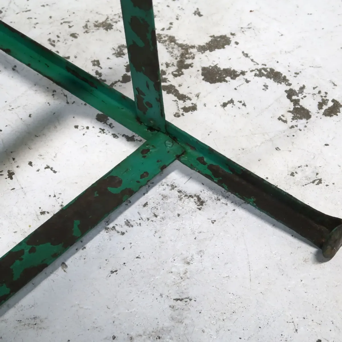 ビンテージ メタルスツール