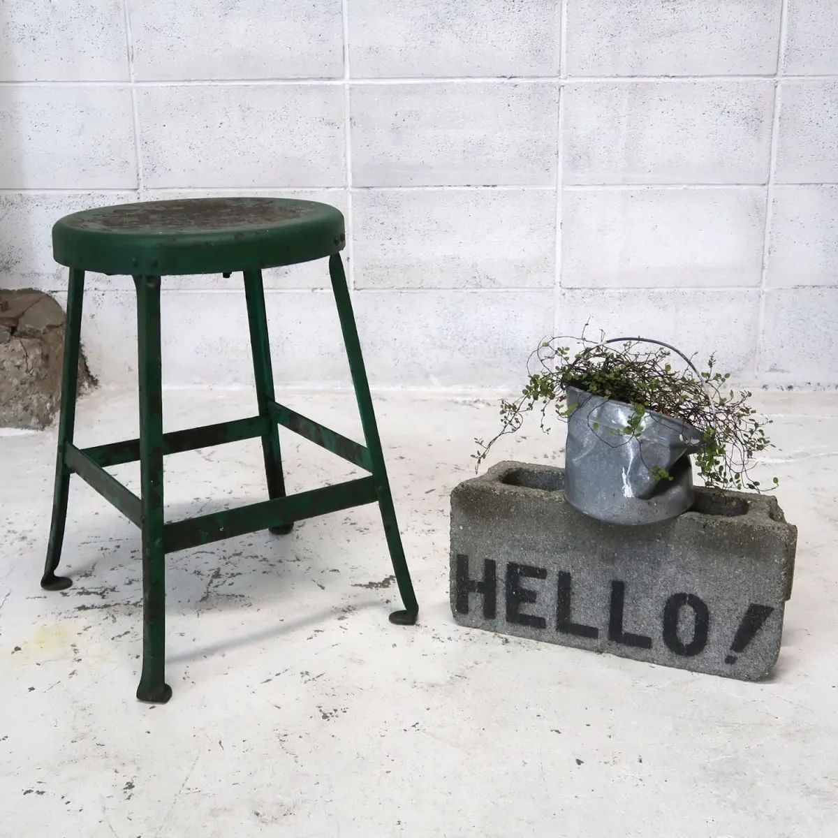 ビンテージ メタルスツール