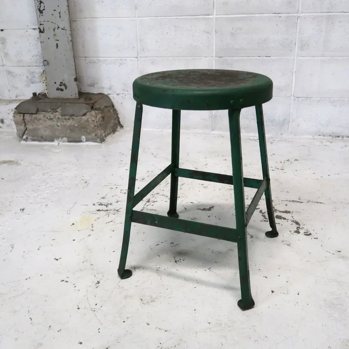 ビンテージ メタルスツール
