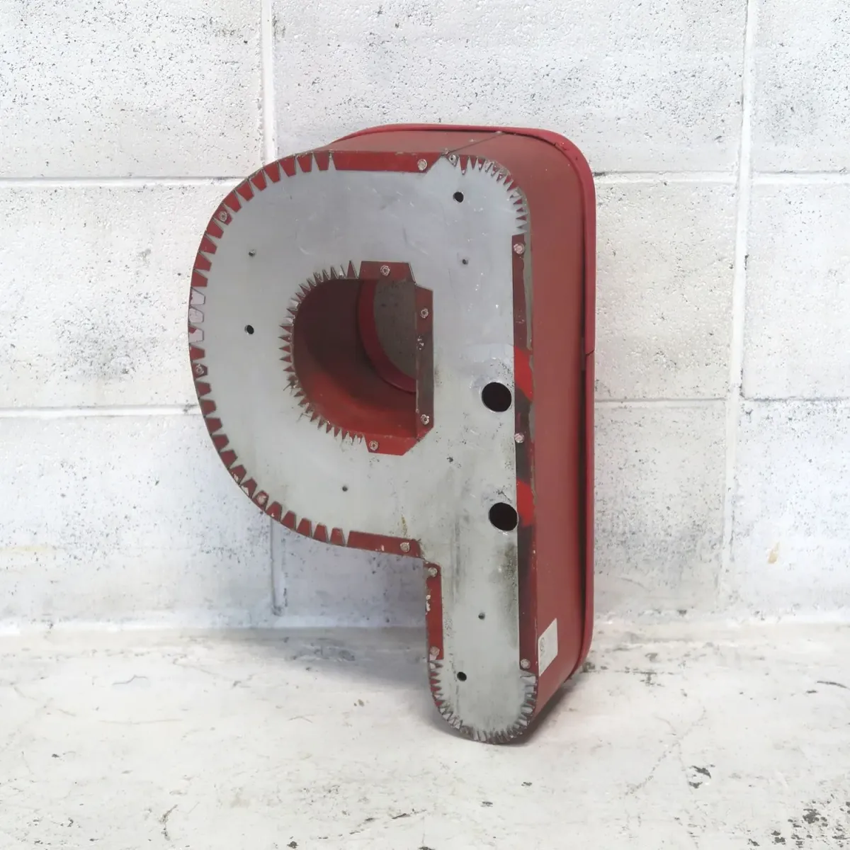 ビンテージ レターサイン P