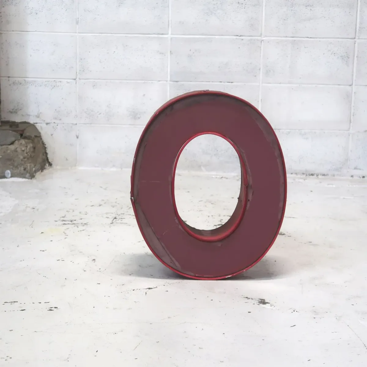 ビンテージ レターサイン O