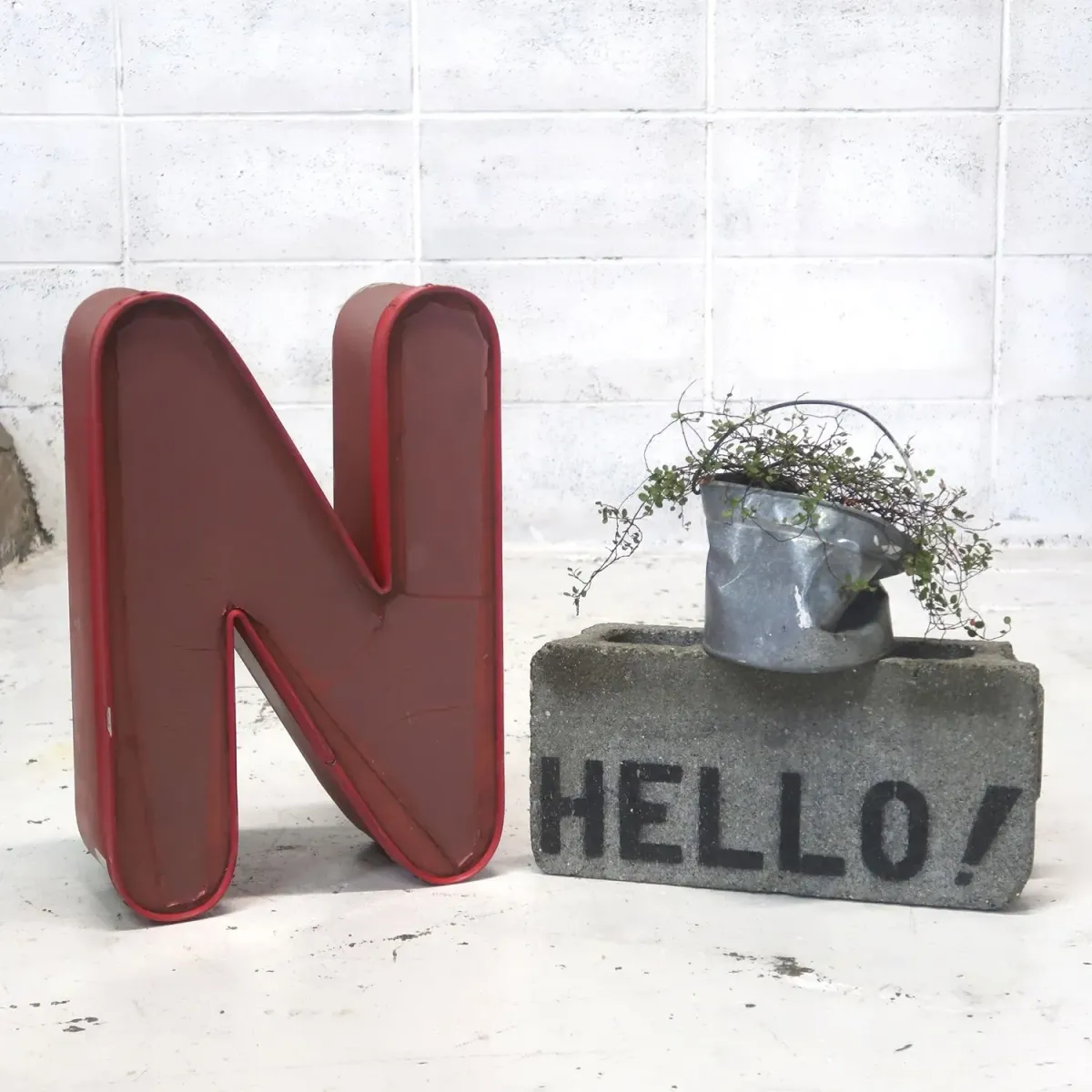 ビンテージ レターサイン N