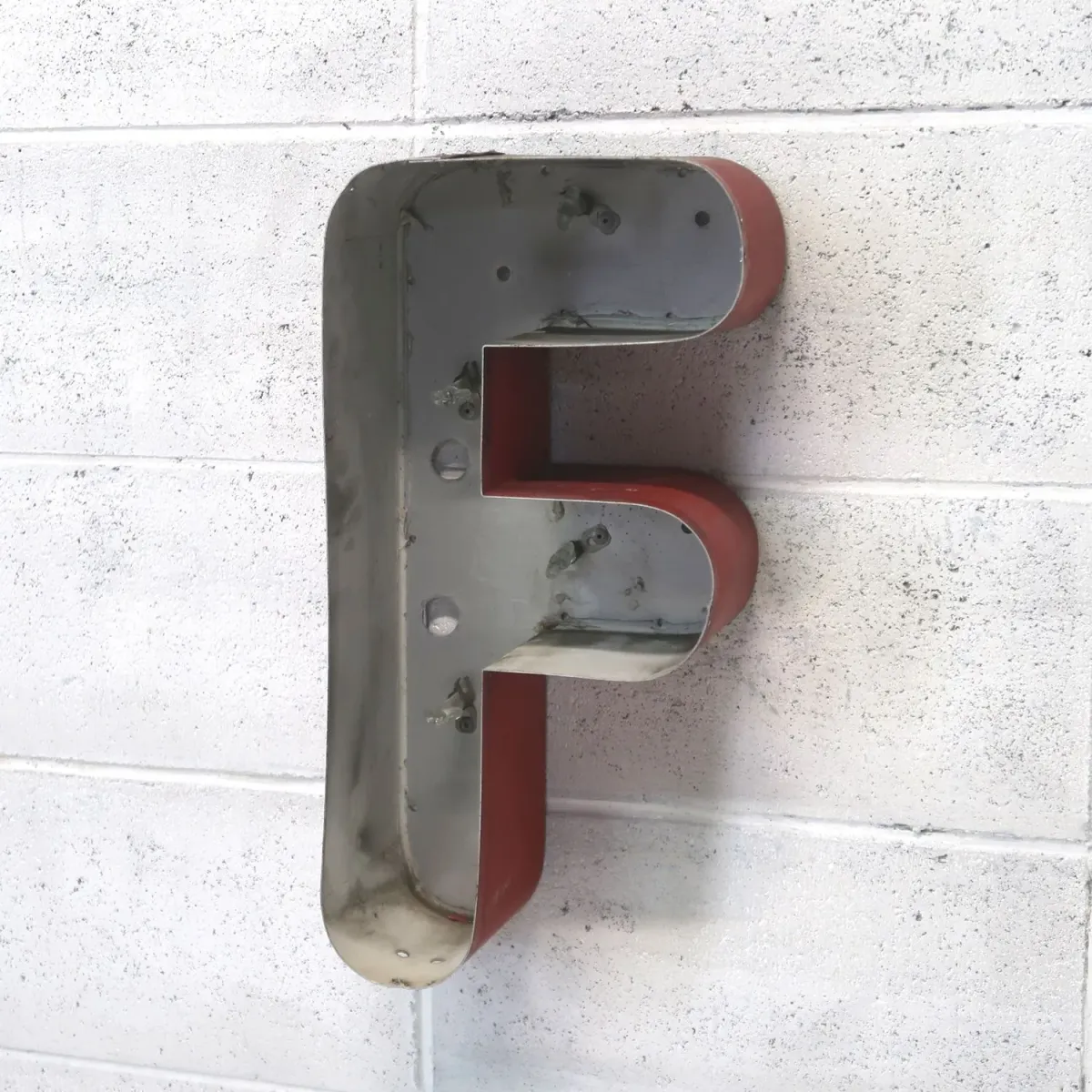 ビンテージ レターサイン F