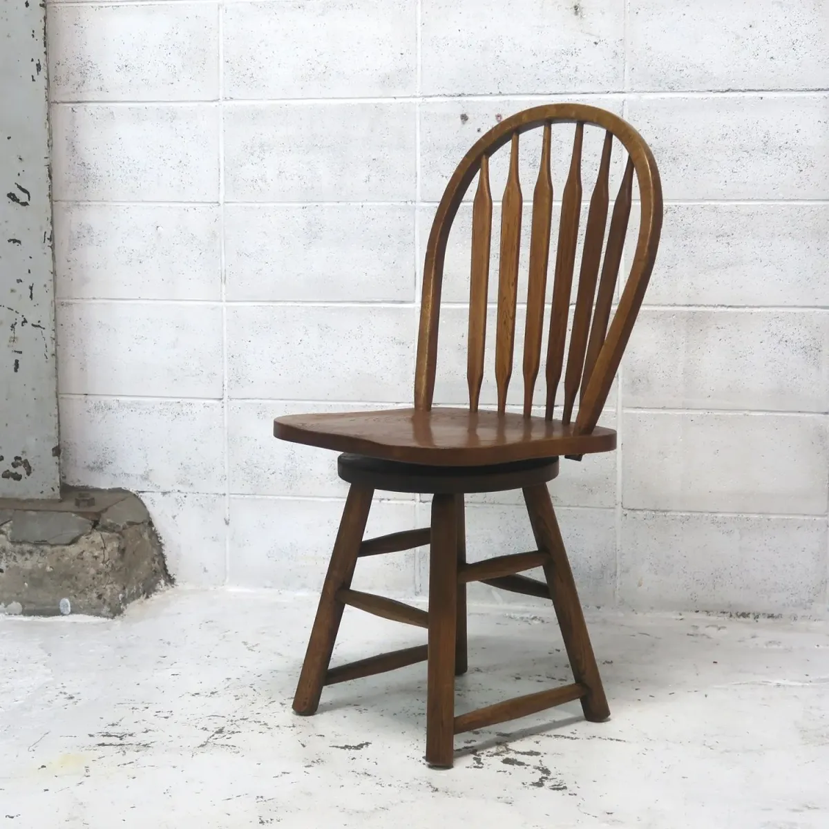 アンティーク ウッド ウィンザーチェア スイベル