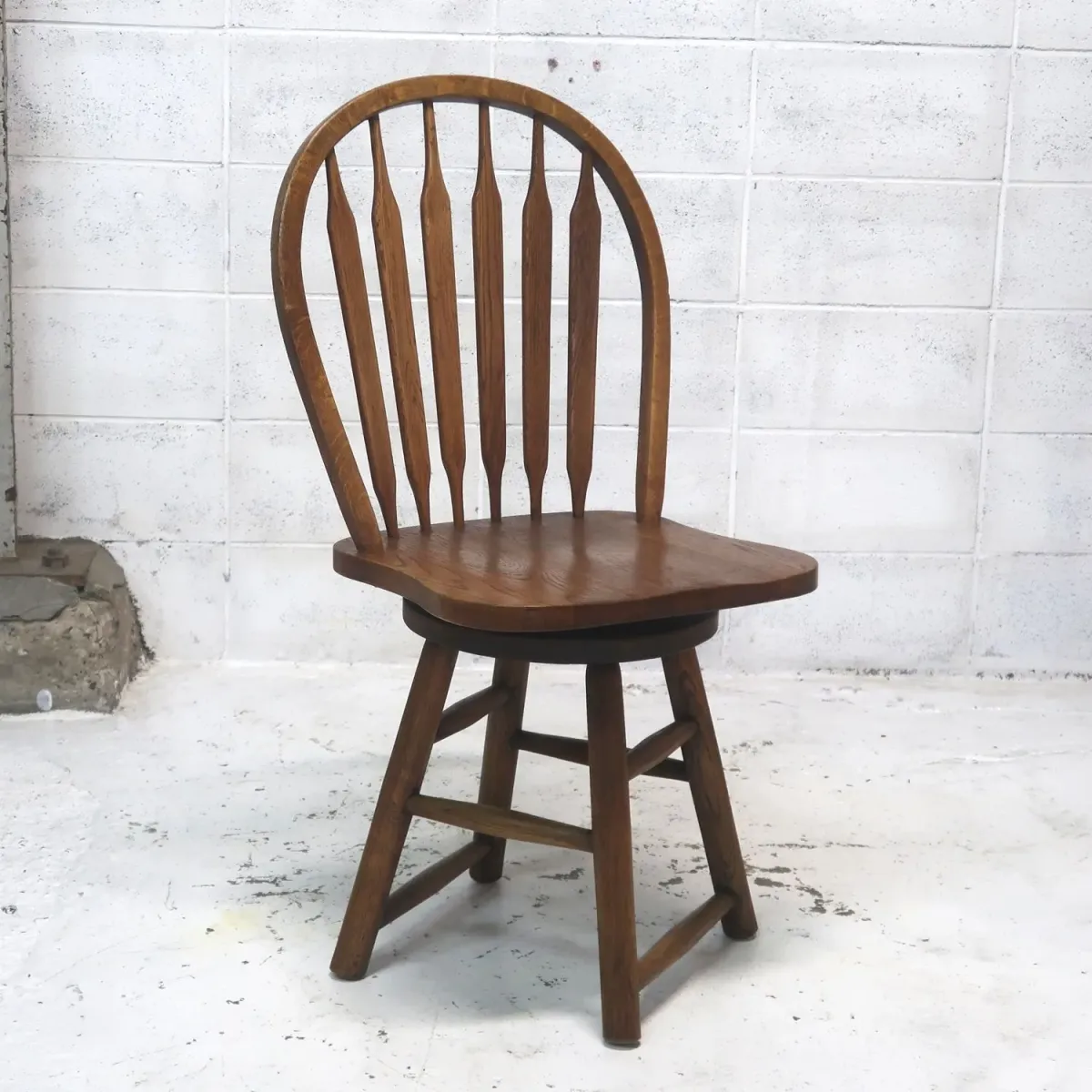 アンティーク ウッド ウィンザーチェア スイベル