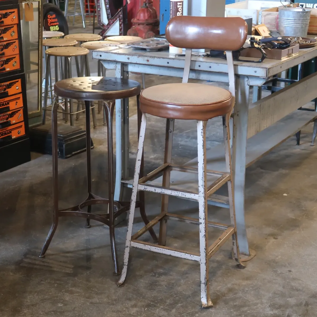 ビンテージ インダストリアル メタルスツール