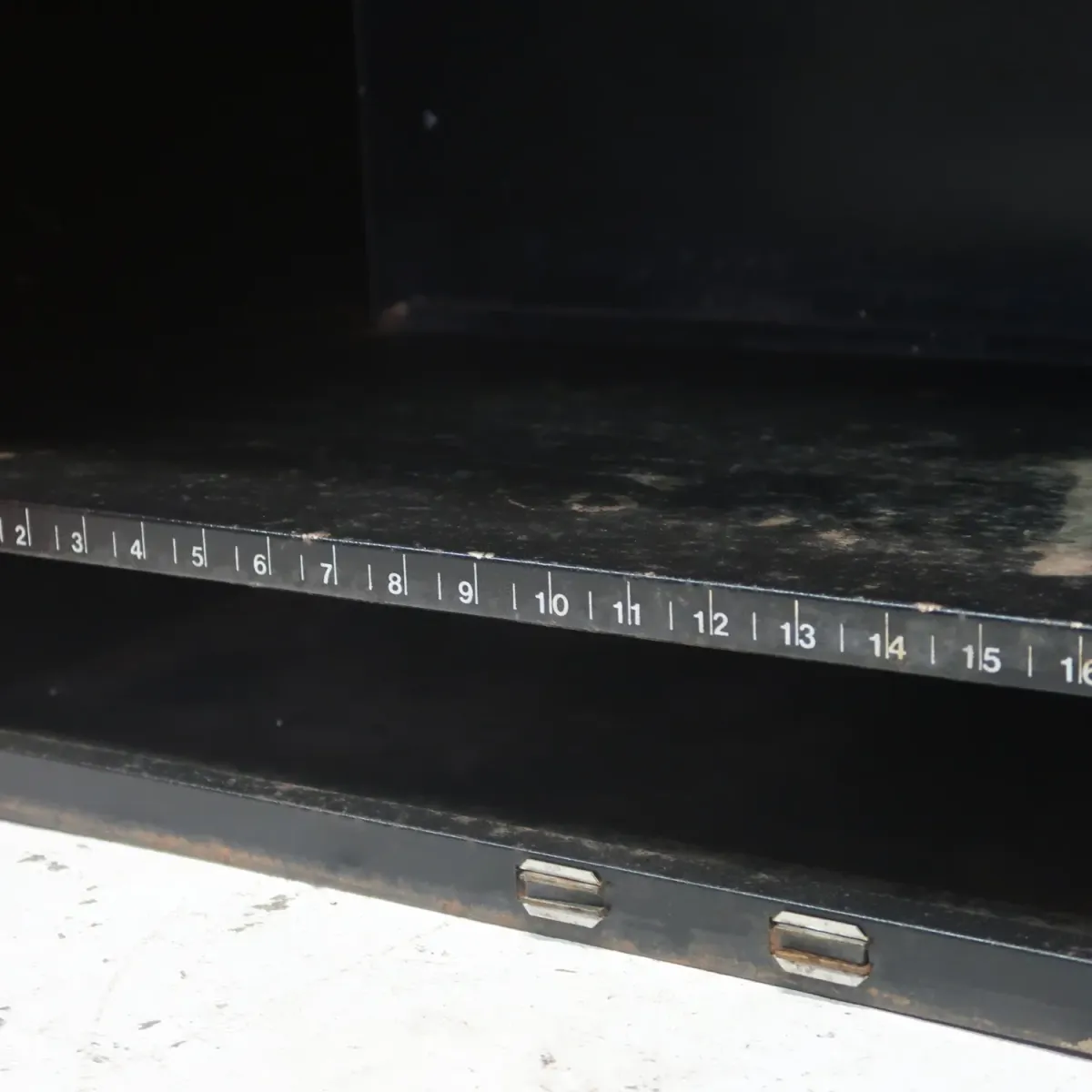 Motorcraft ビンテージ パーツキャビネット