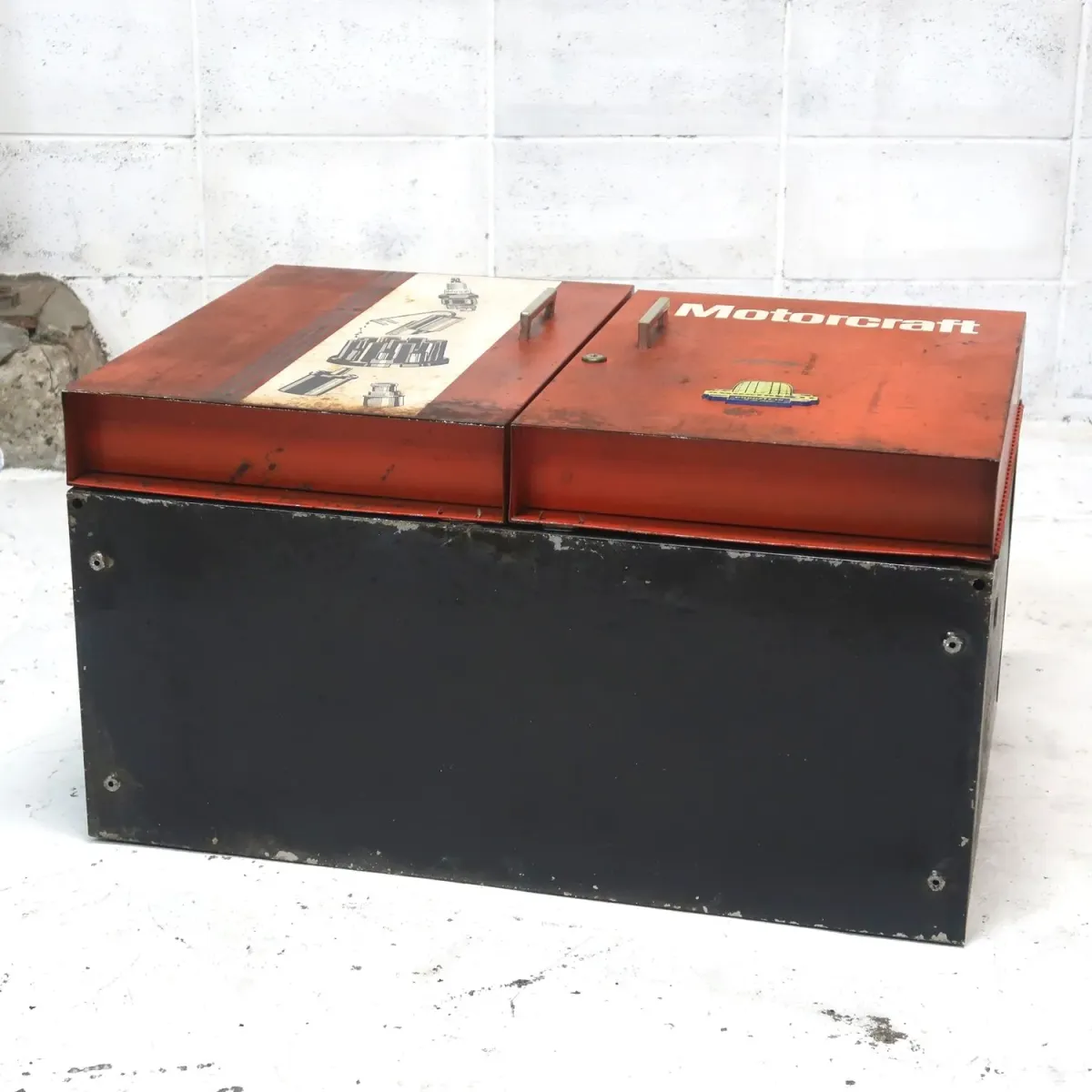 Motorcraft ビンテージ パーツキャビネット