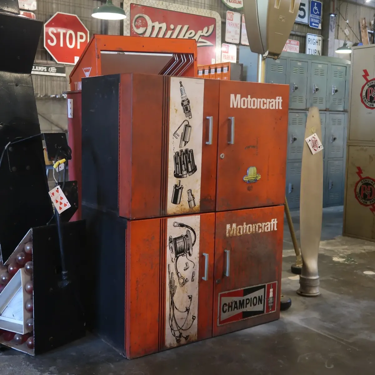 Motorcraft ビンテージ パーツキャビネット