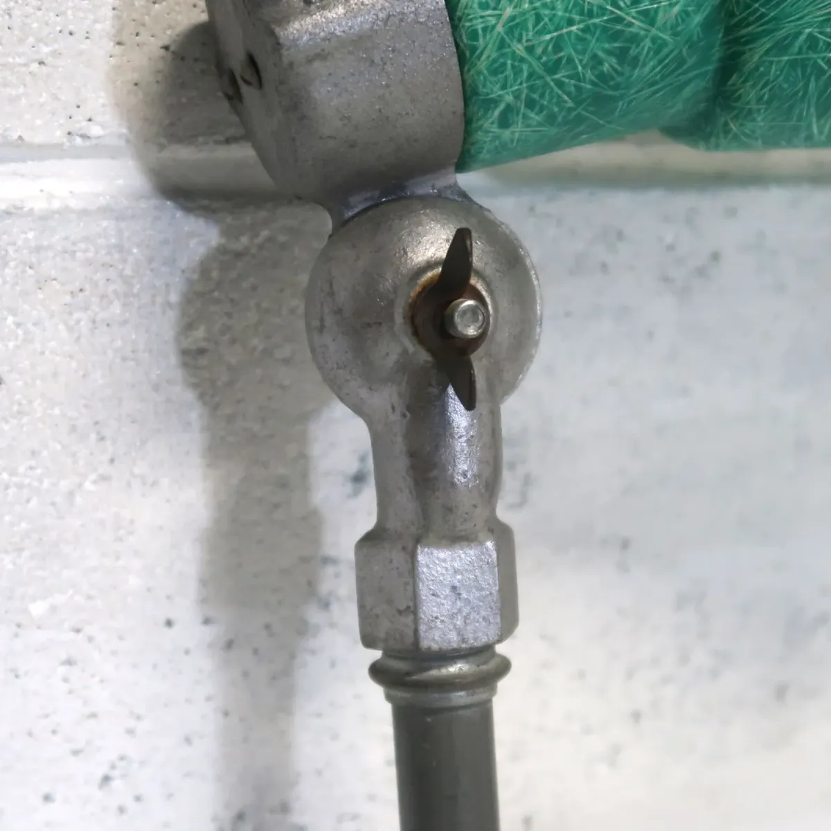 ミッドセンチュリー ファイバーシェード スパイクランプ