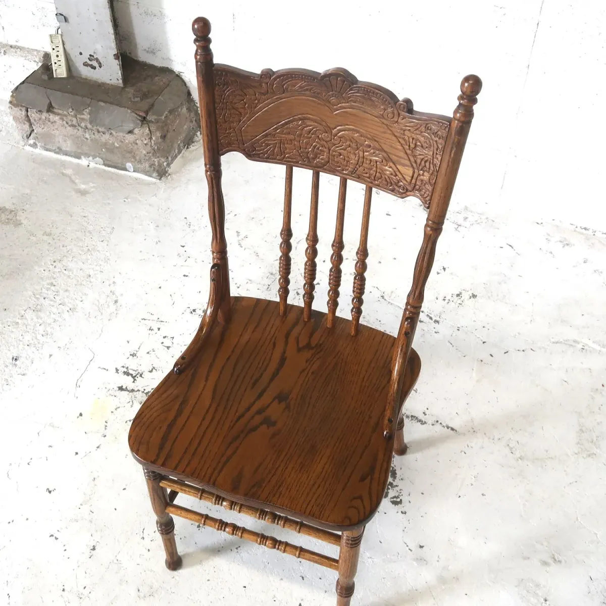 アンティーク ウッド ハイバックチェア