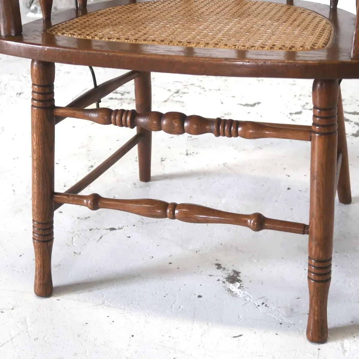 アンティーク ラタン×オークウッド アームチェア