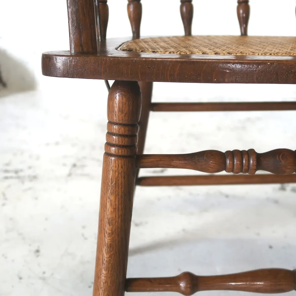 アンティーク ラタン×オークウッド アームチェア