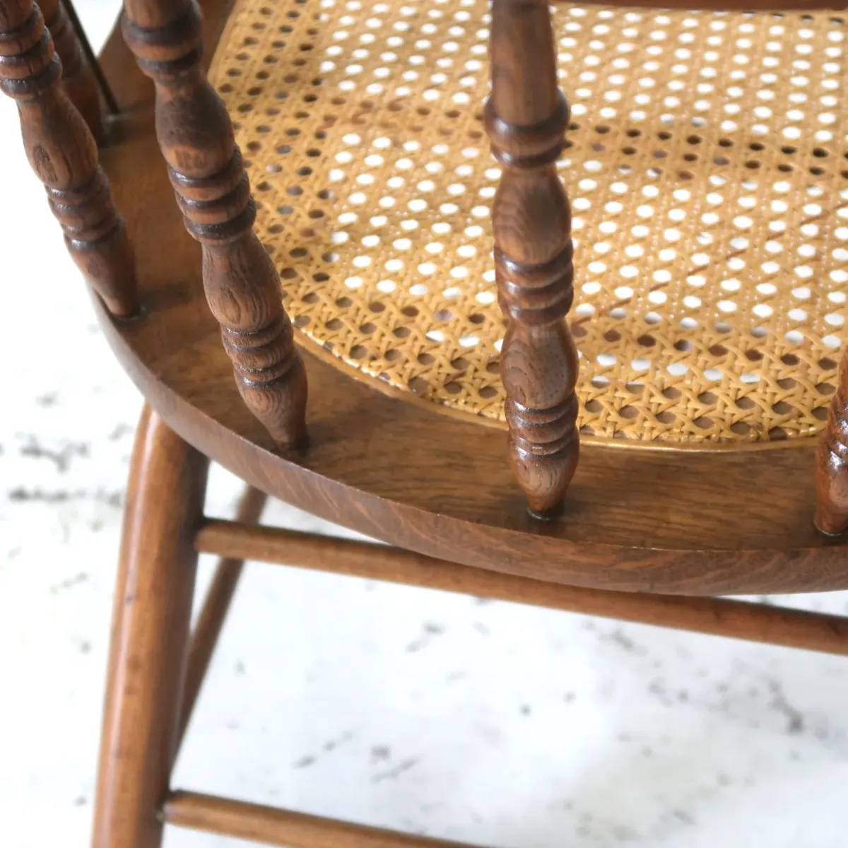 アンティーク ラタン×オークウッド アームチェア