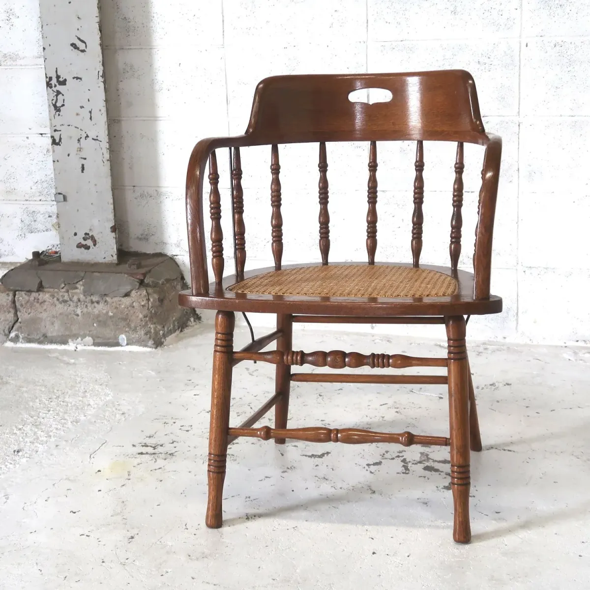 アンティーク ラタン×オークウッド アームチェア