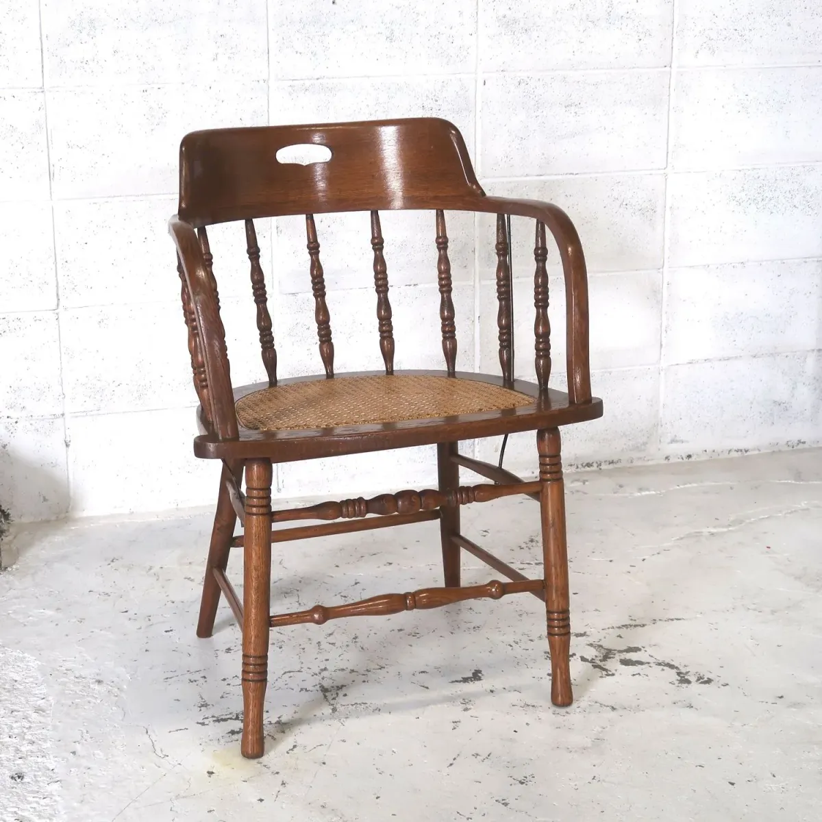 アンティーク ラタン×オークウッド アームチェア