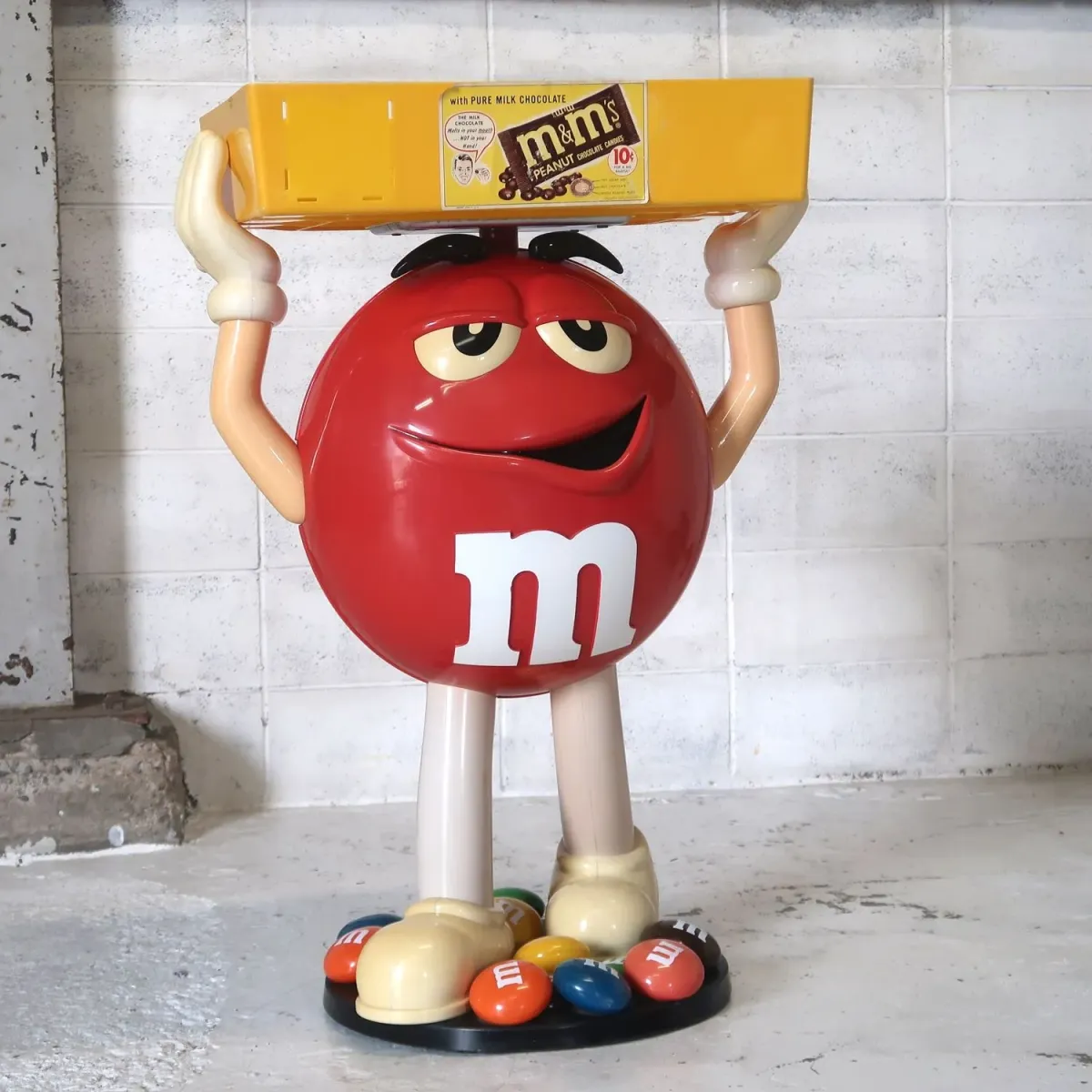 M&M's レッド 大型 ストアディスプレイ