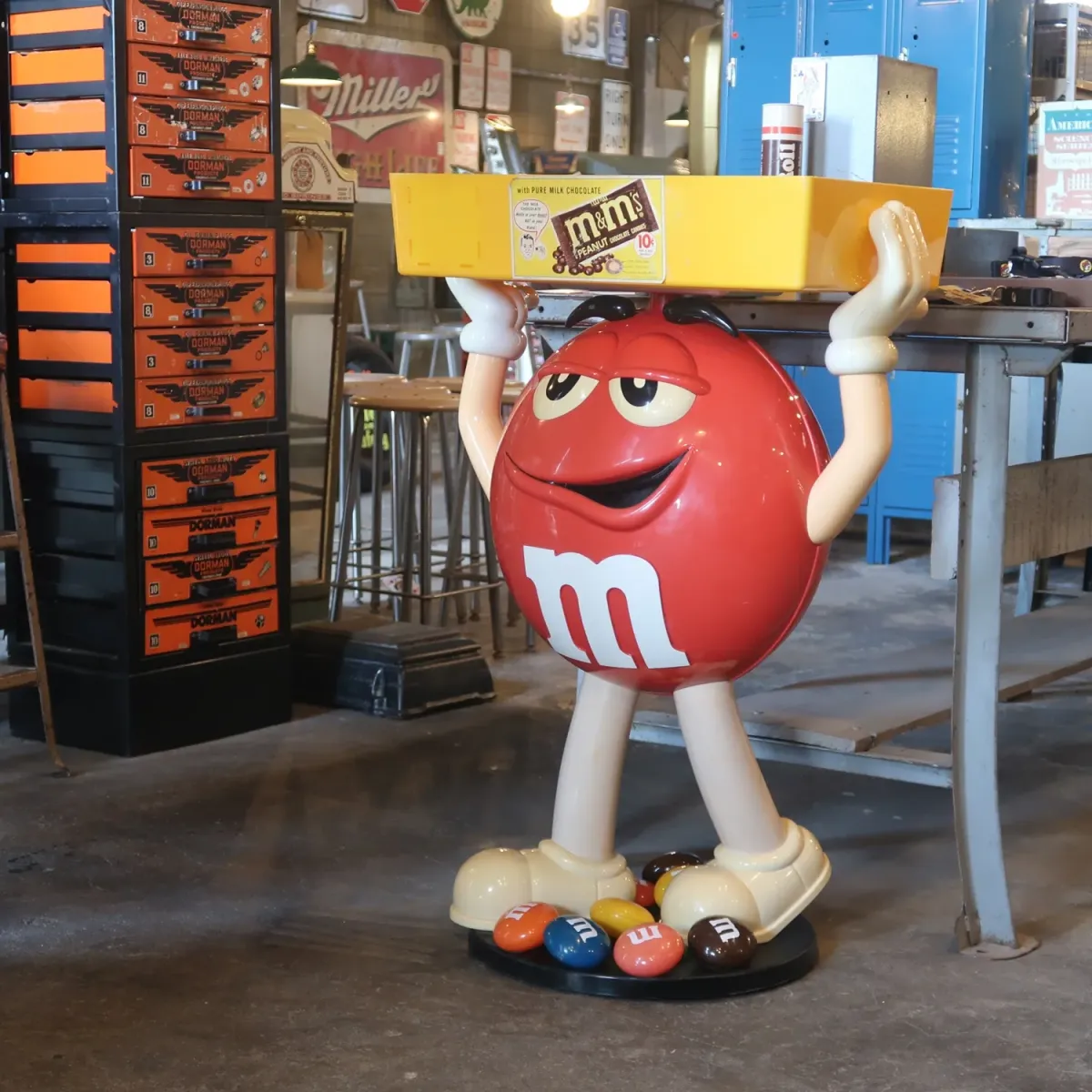 M&M's レッド 大型 ストアディスプレイ