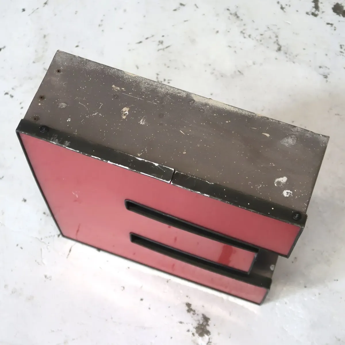 ビンテージ レターサイン E