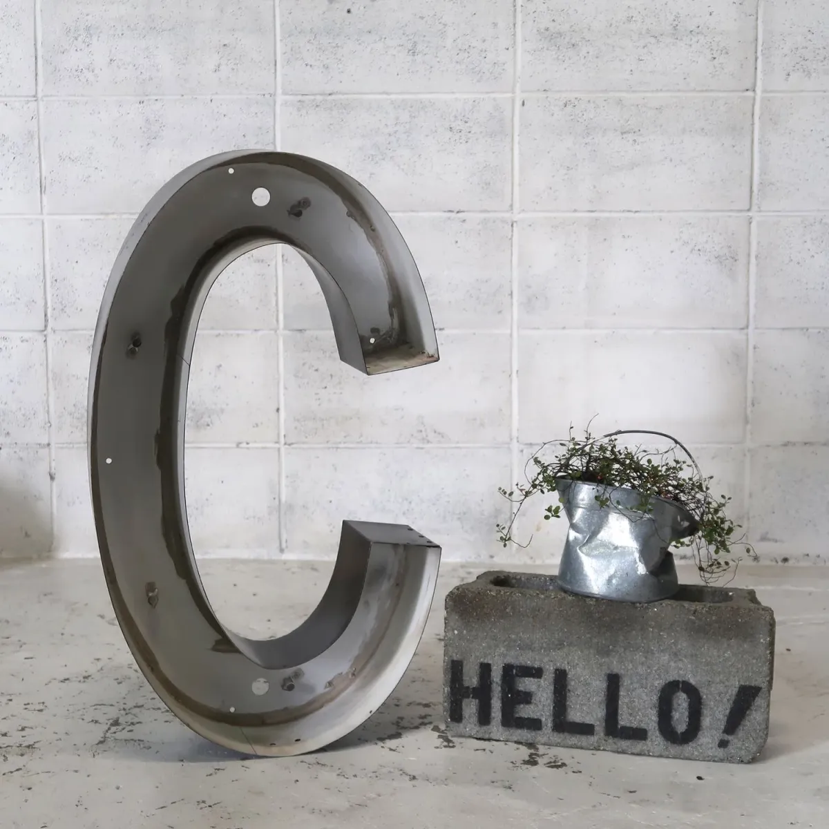 ビンテージ レターサイン C