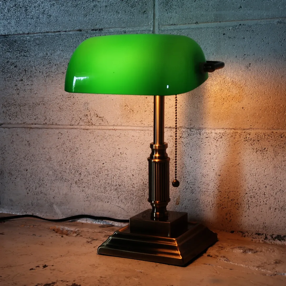 ビンテージ バンカーズランプ