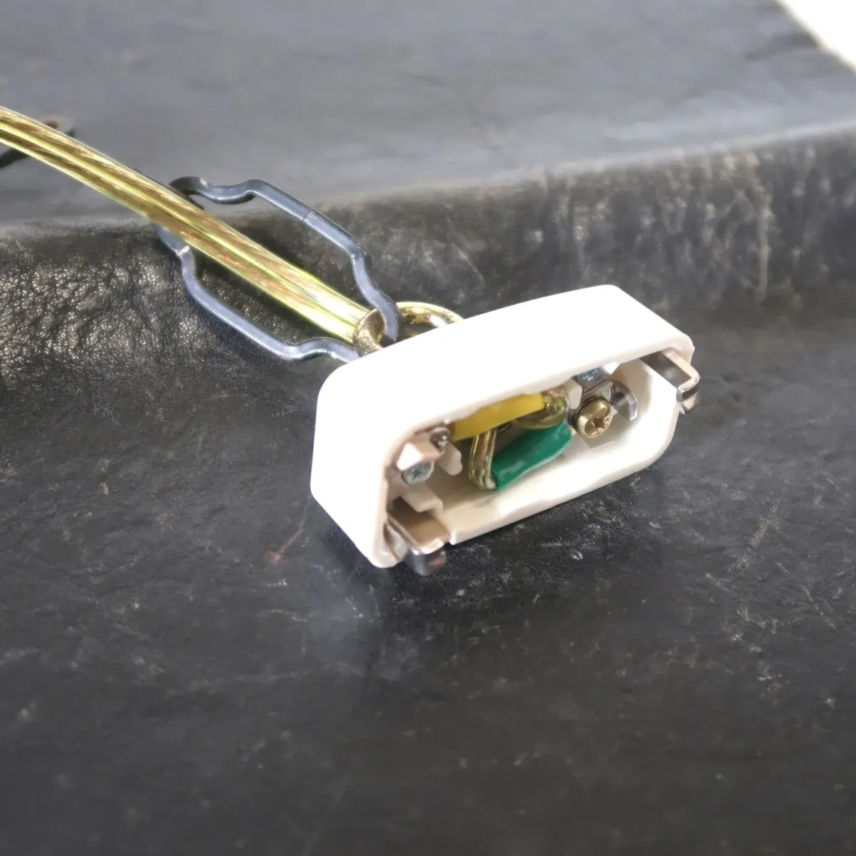 アンティーク アンバーガラス ペンダントランプ