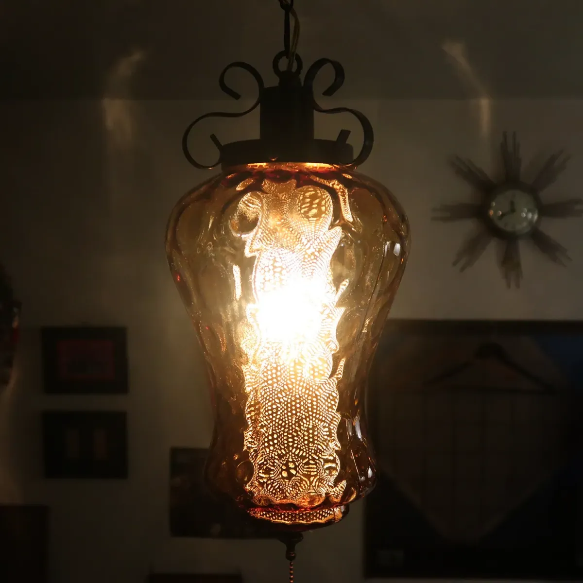 アンティーク アンバーガラス ペンダントランプ
