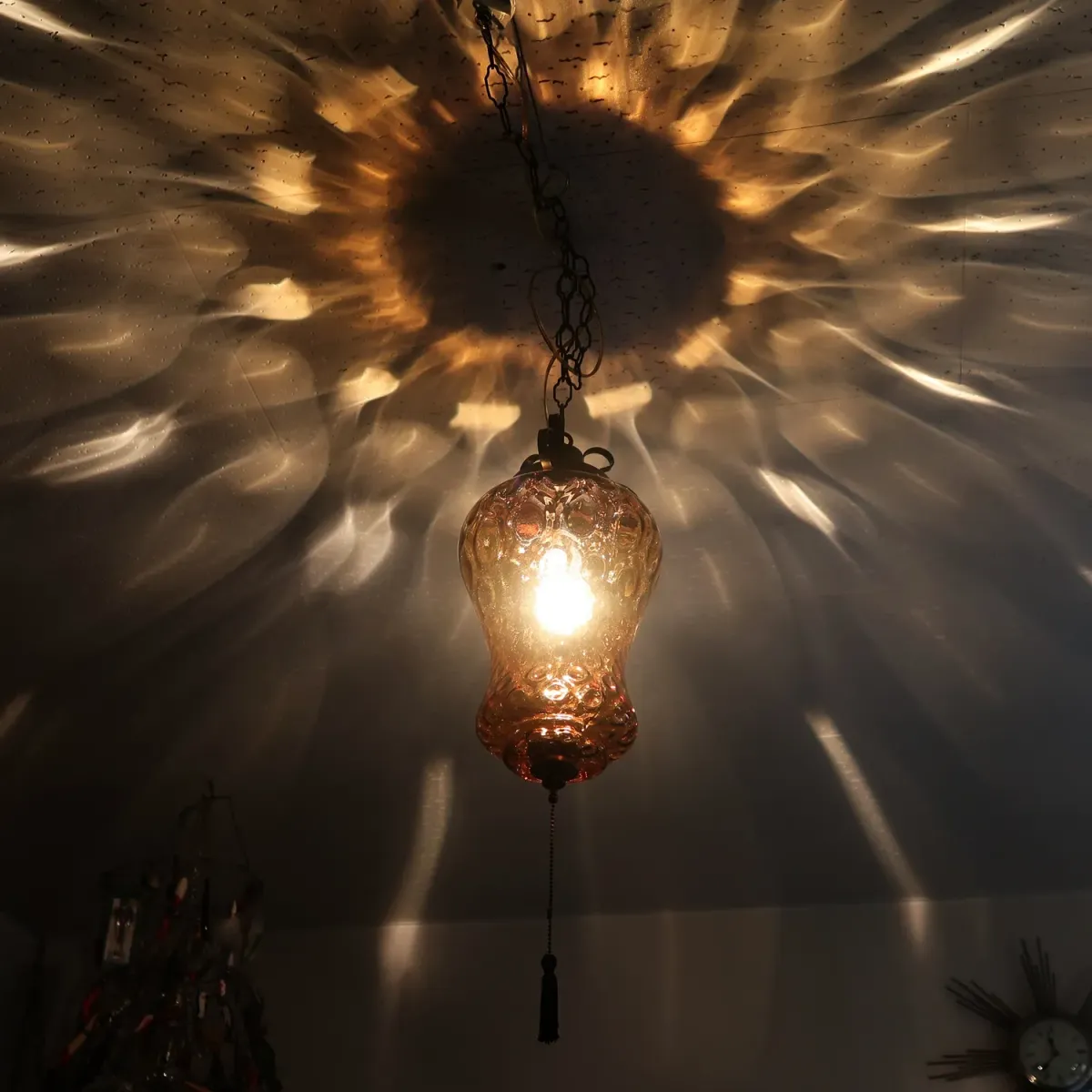 アンティーク アンバーガラス ペンダントランプ