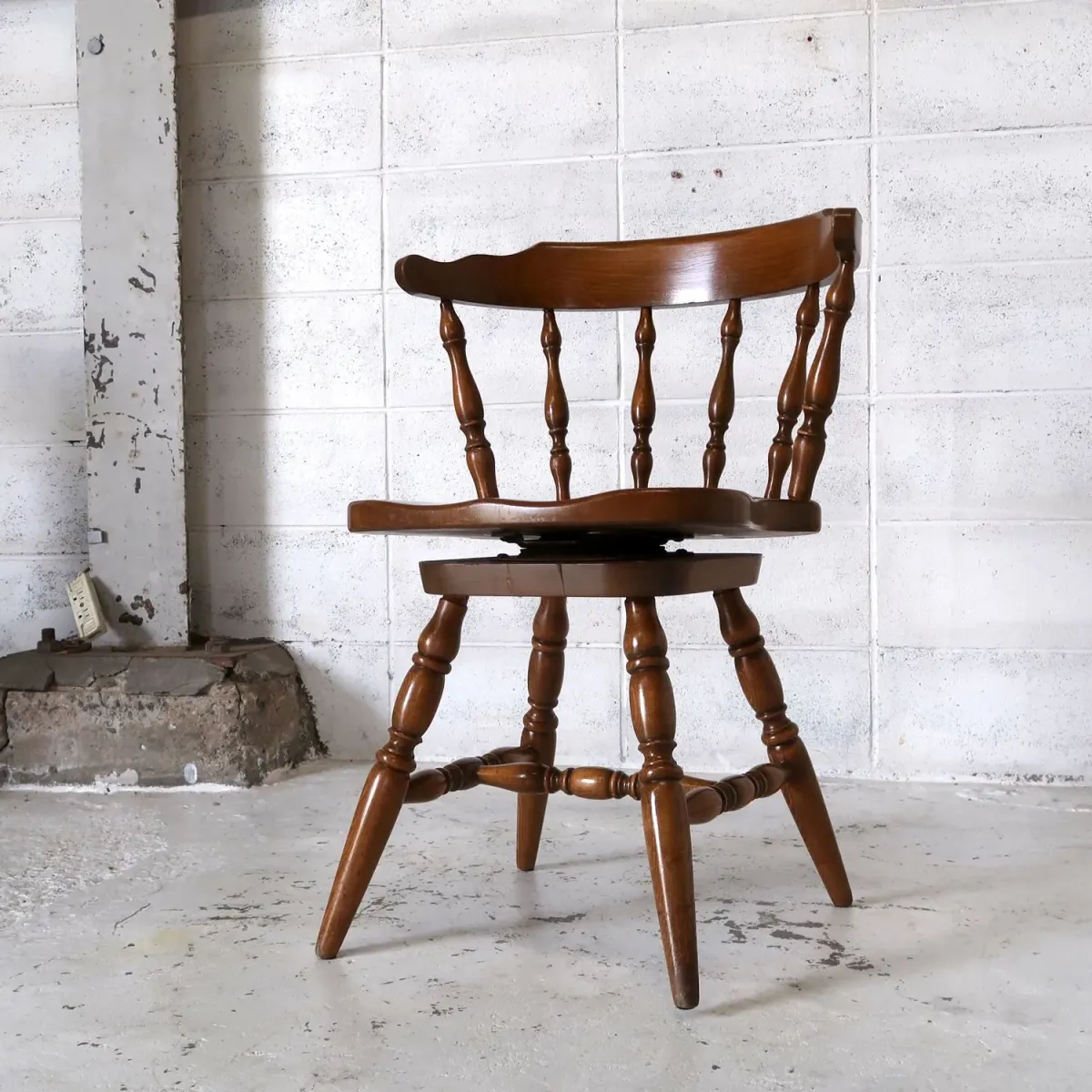 アンティーク ウッドチェア スイベル