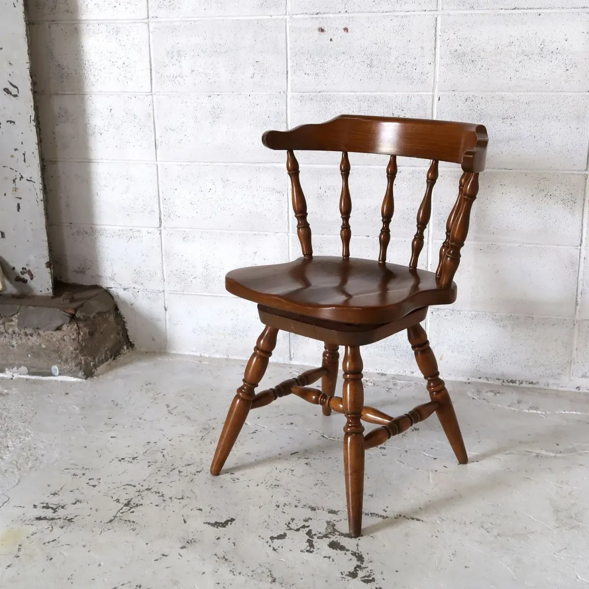 アンティーク ウッドチェア スイベル