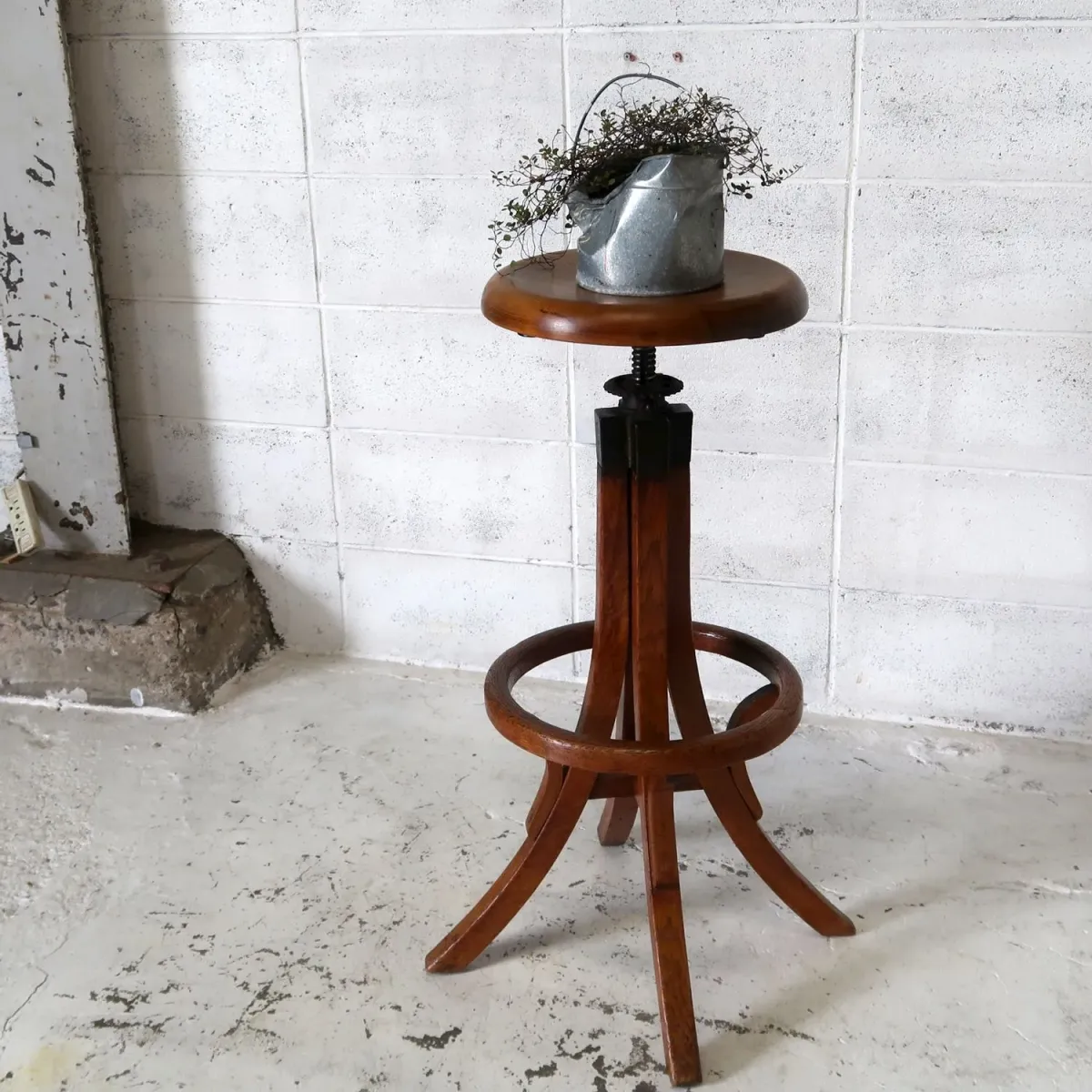30〜40's アンティーク ウッドスツール