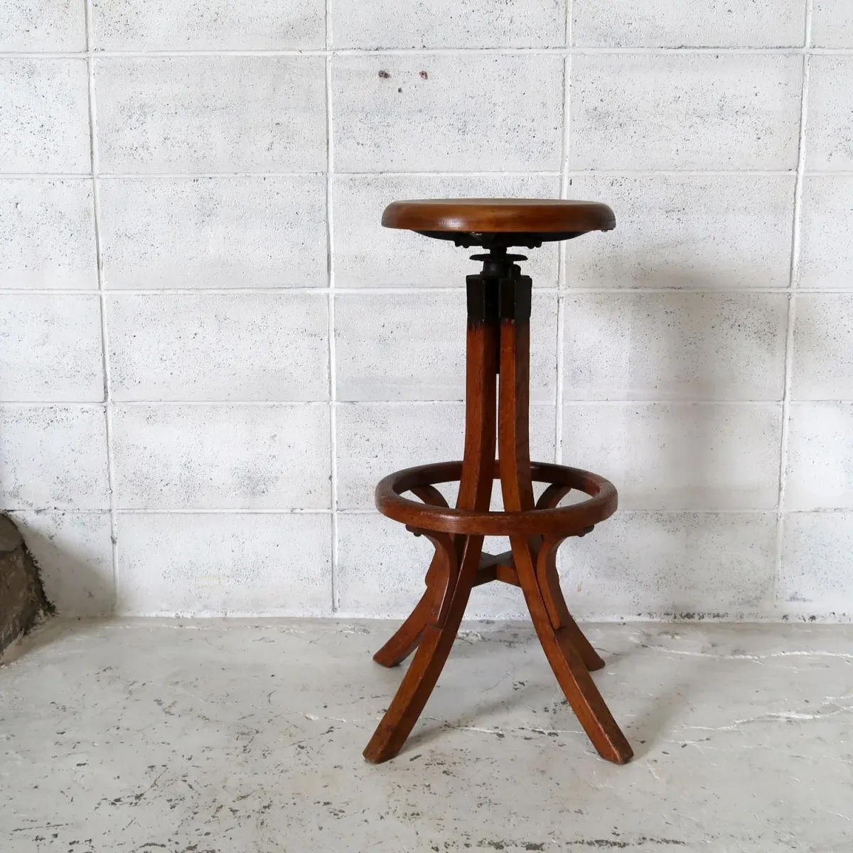 30〜40's アンティーク ウッドスツール