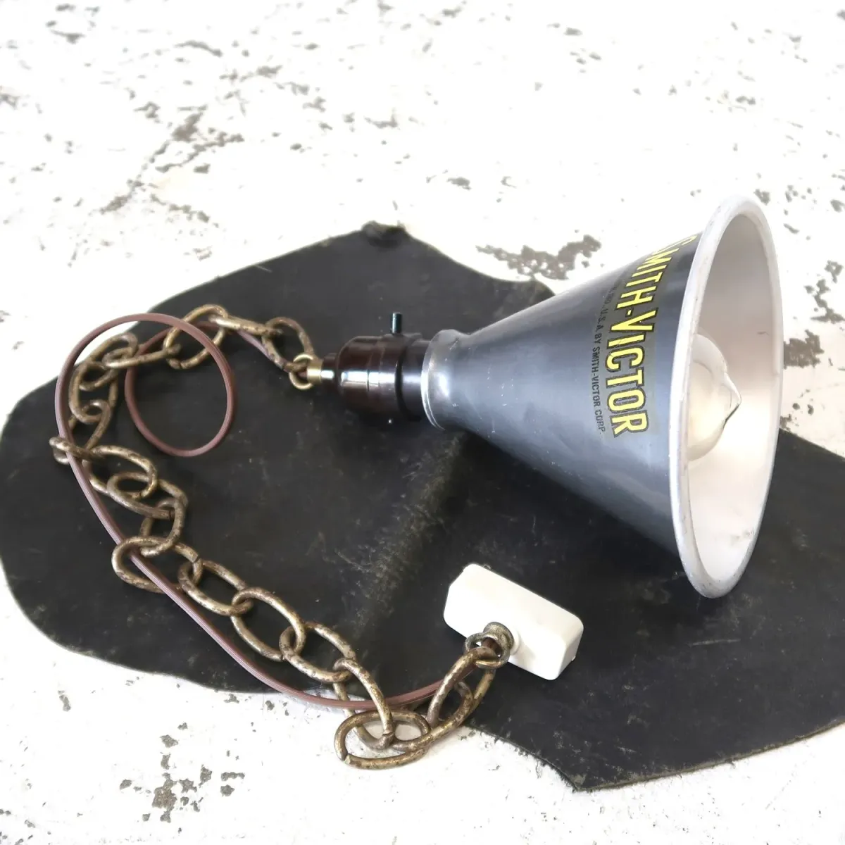 SMITH-VICTOR ビンテージ アルミシェード ペンダントランプ