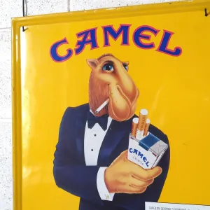 CAMEL ビンテージ メタルサイン