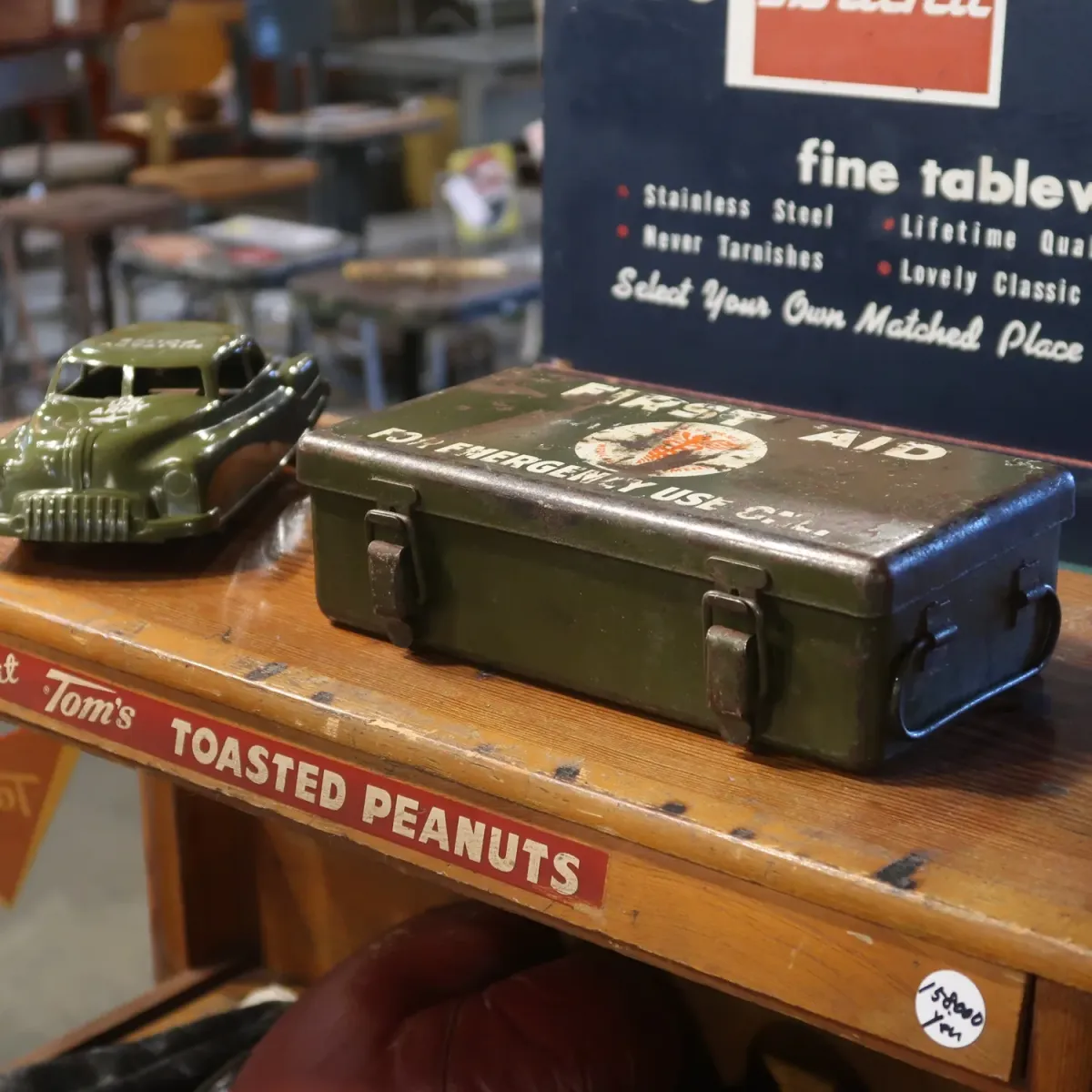 U.S. ARMY ビンテージ FIRST AID メタルボックス ミリタリー