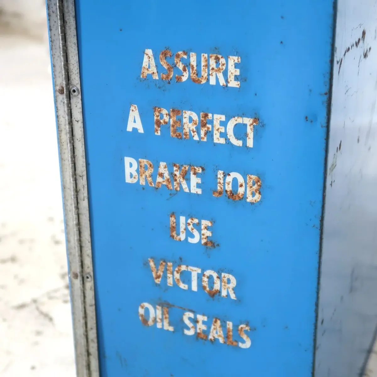 Victor ビンテージ パーツキャビネット