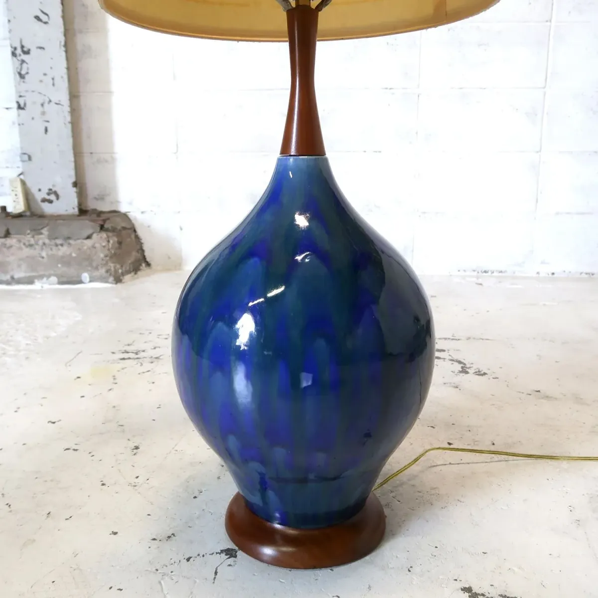 ミッドセンチュリー セラミックベース テーブルランプ