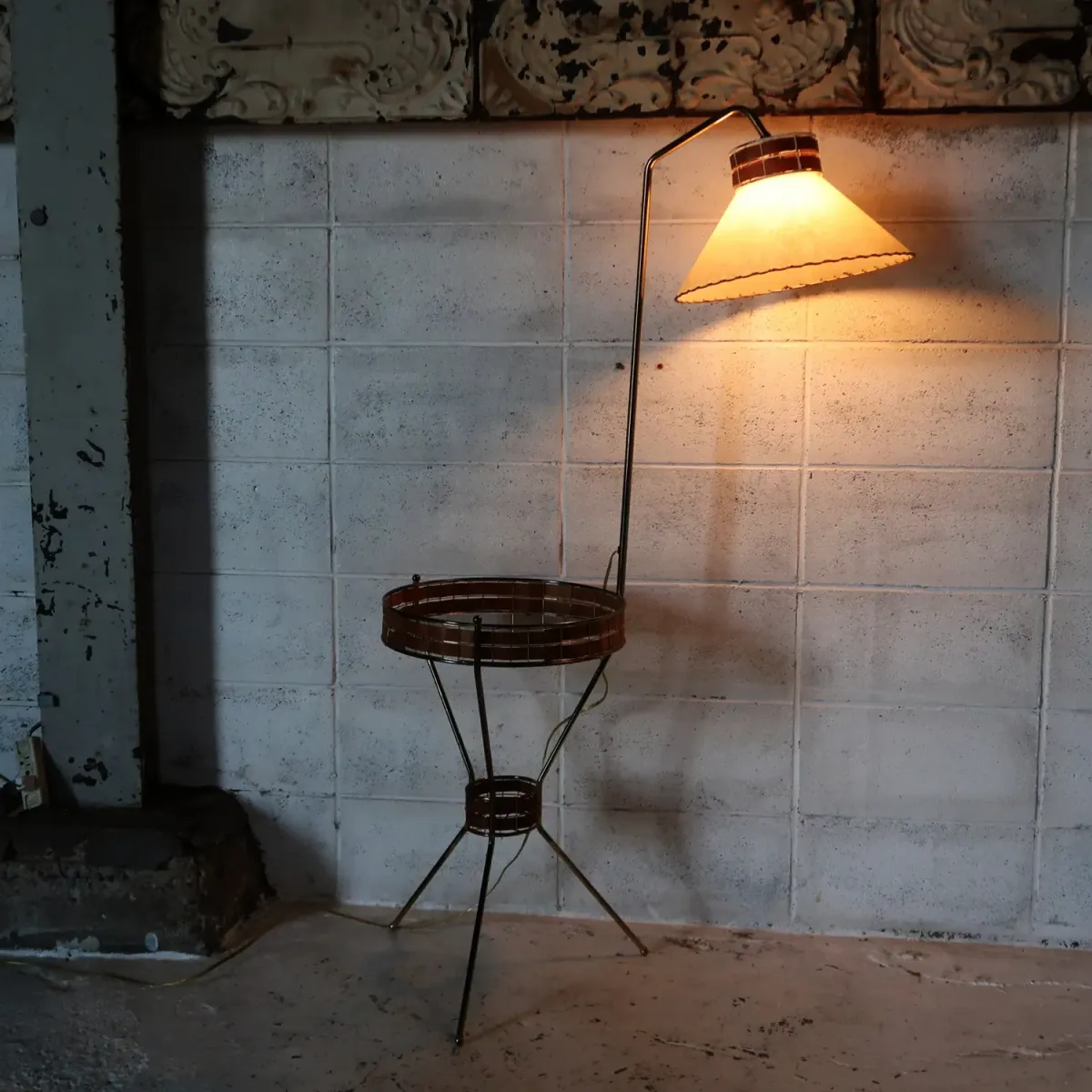 Tony Paul ミッドセンチュリー ガラステーブル フロアランプ