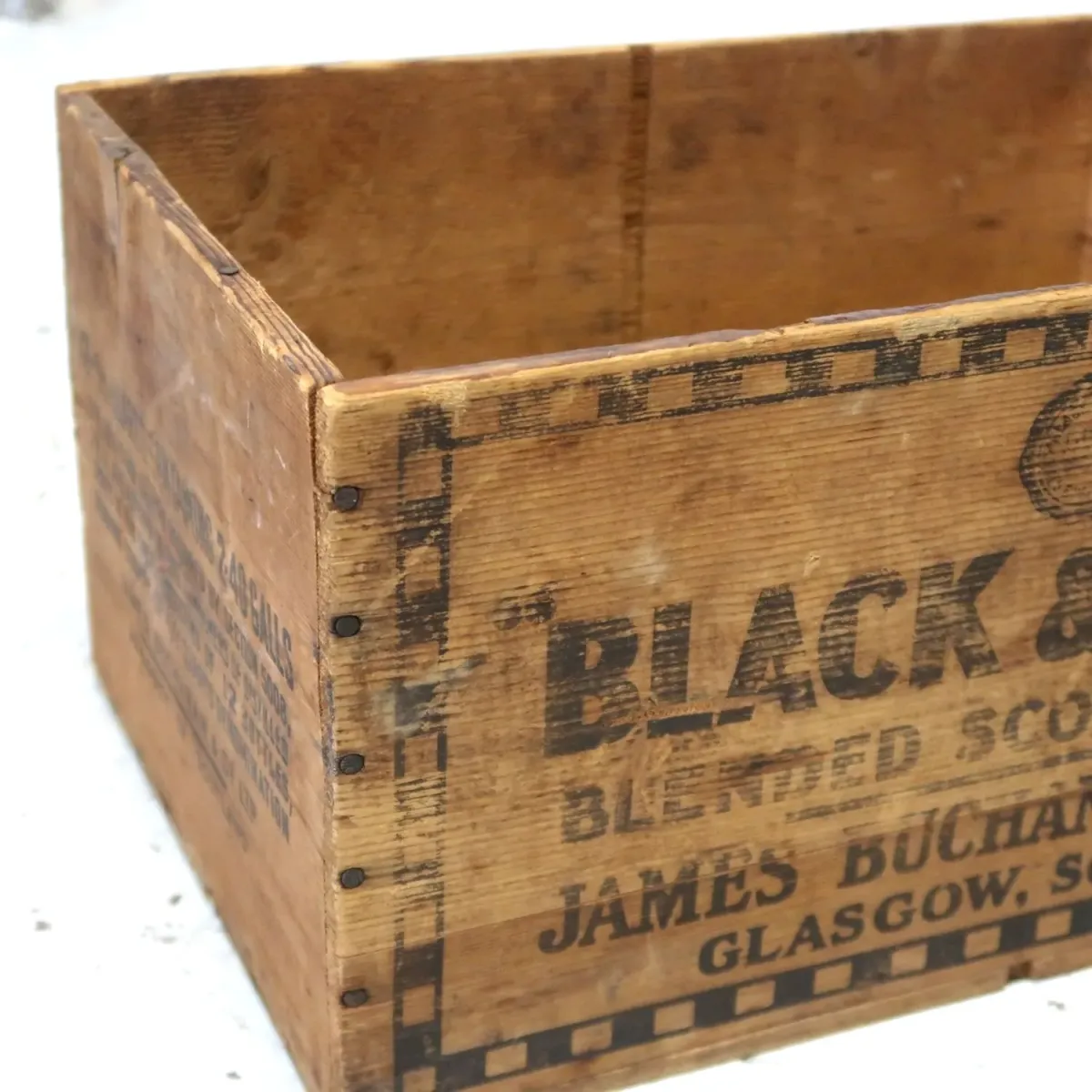 BLACK & WHITE ビンテージ ウッドボックス